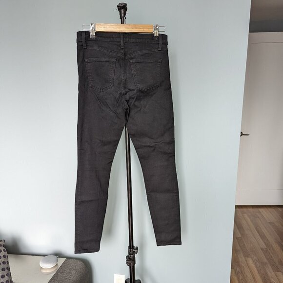 J Brand Super Skinny Mid Rise Black Jeans in Colourway Seriously Black - Picture 2 of 12